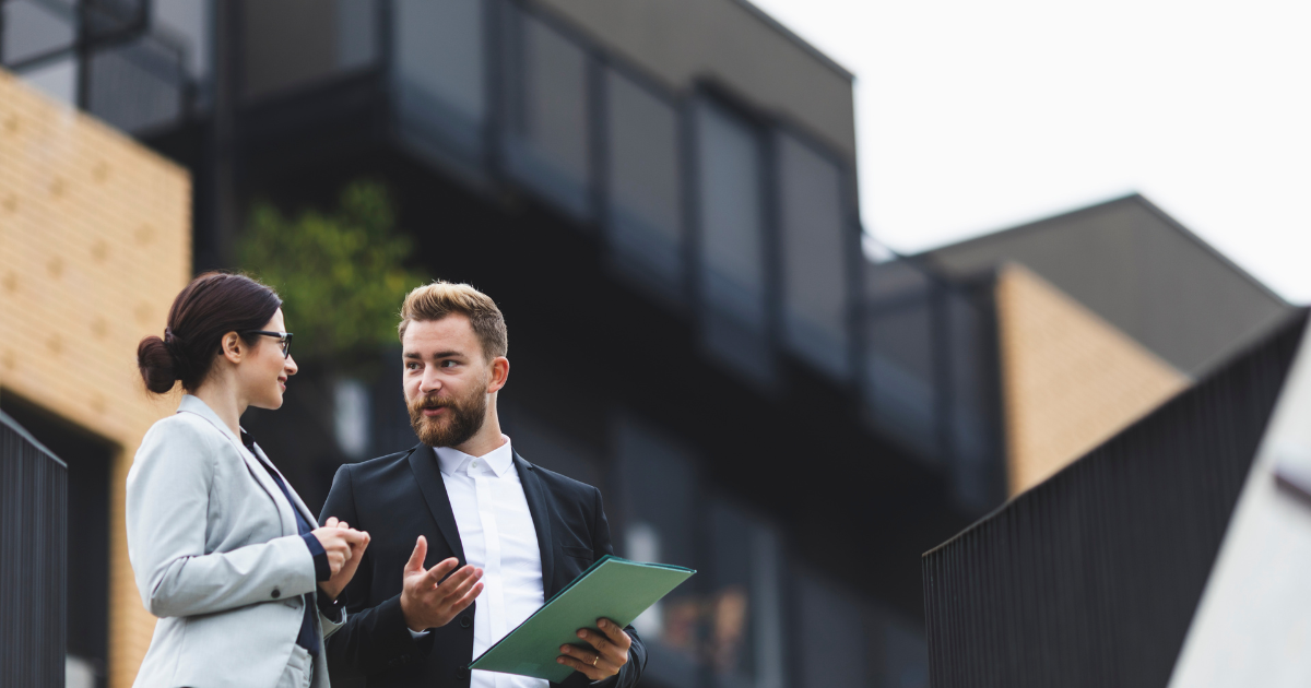 How To Become A Top Real Estate Agent: The Ultimate Guide