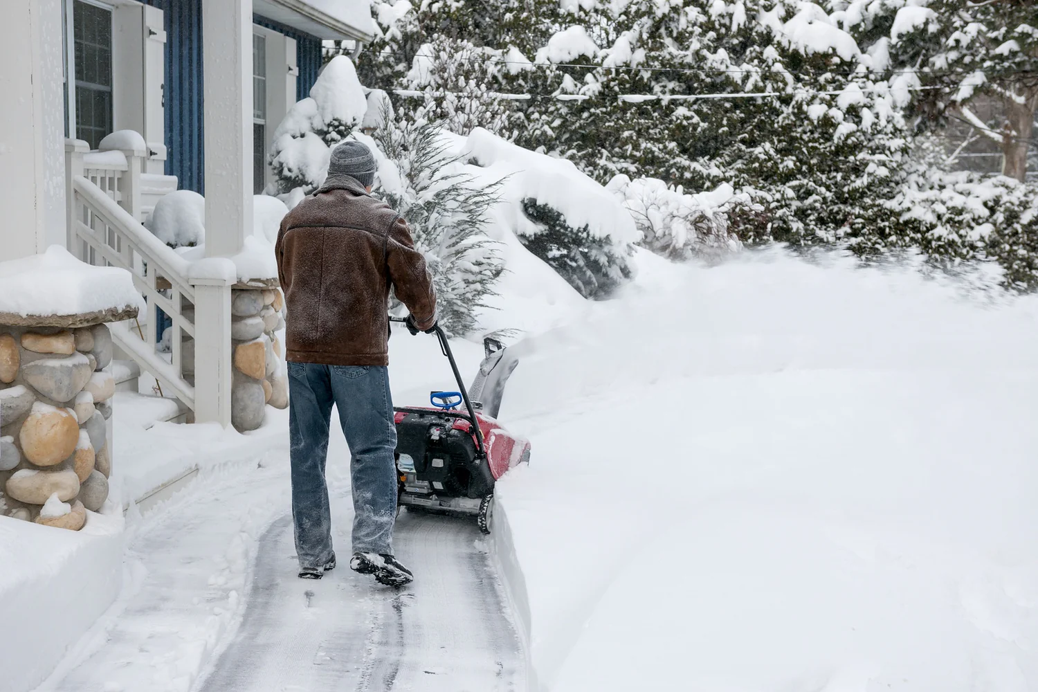 Best Snow Removal Services For Residential Properties