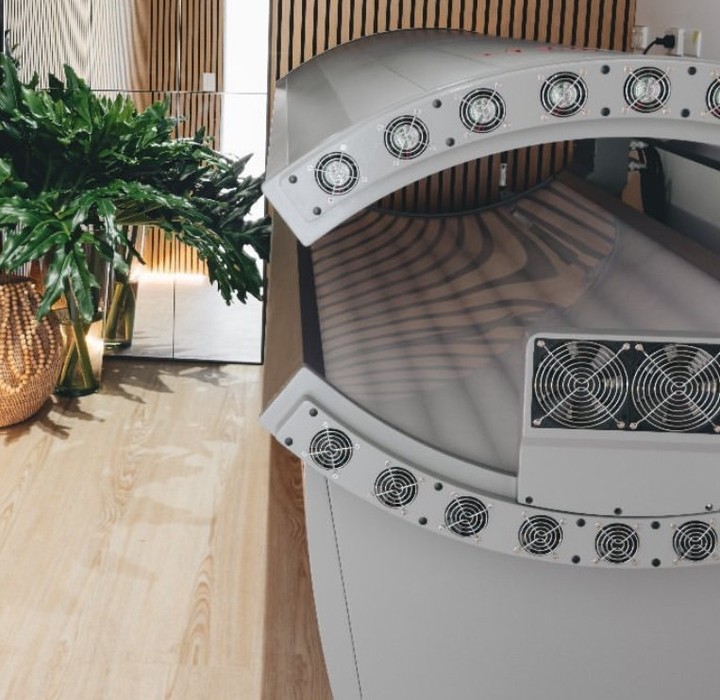 Expert Tips For Using A Red Light Bed In Your Gym